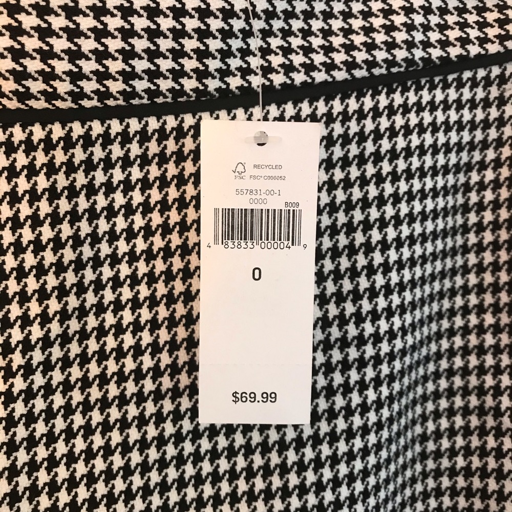 Houndstooth Banana Republic Pencil Skirt - Picture 3 of 5
